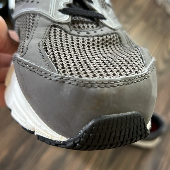 New Balance 460 Men's Black and Gray Athletic Shoes 11.5 Extra Wide 4E - Picture 9 of 9